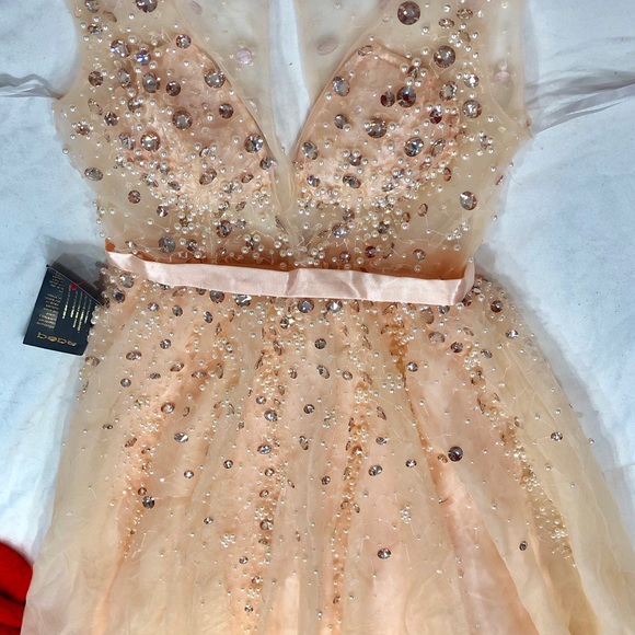 EMBELLISHED DEEP V GOWN DRESS - Picture 6 of 8